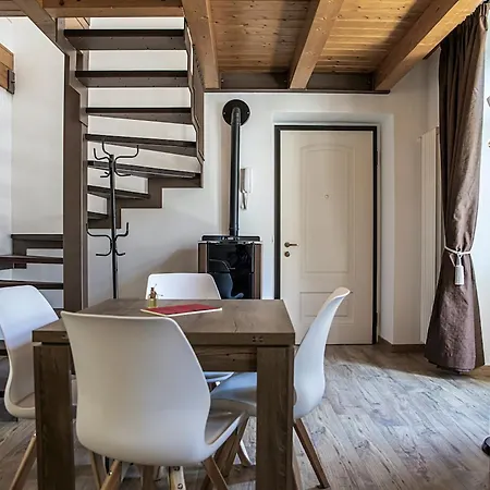 - La Piazza Apartman