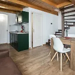 - La Piazza * Aosta