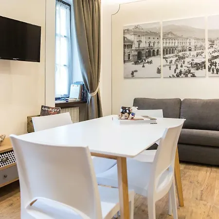 - La Piazza Appartement *